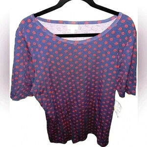 Lularoe 3X blue Gigi short sleeve t shirt. Coral red swirl design. Fitted top